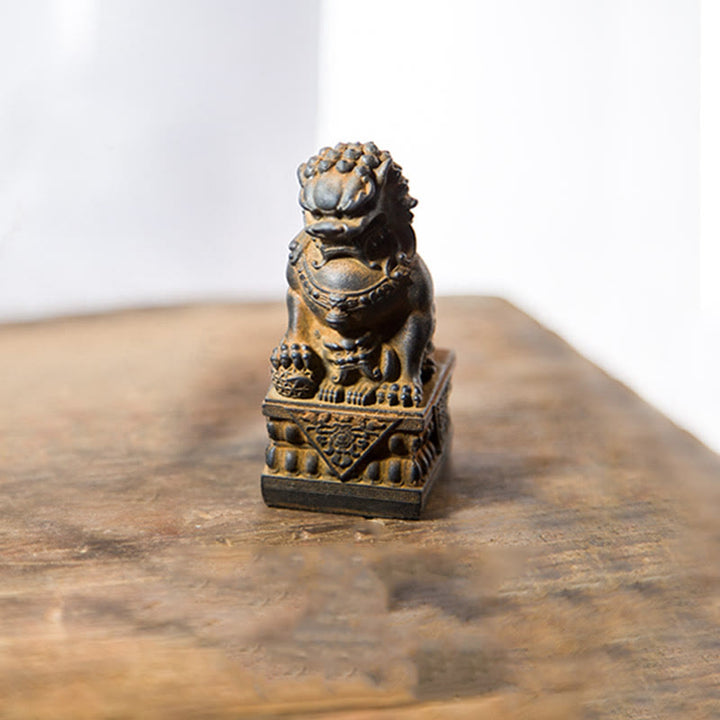 Buddha Stones Handmade Lion Fu Foo Dogs Iron Powder Rust Cast Resin Statue Ward Off Evil Protection Home Decoration - Rust Version - Lion - 11.5*5.3cm - image 33