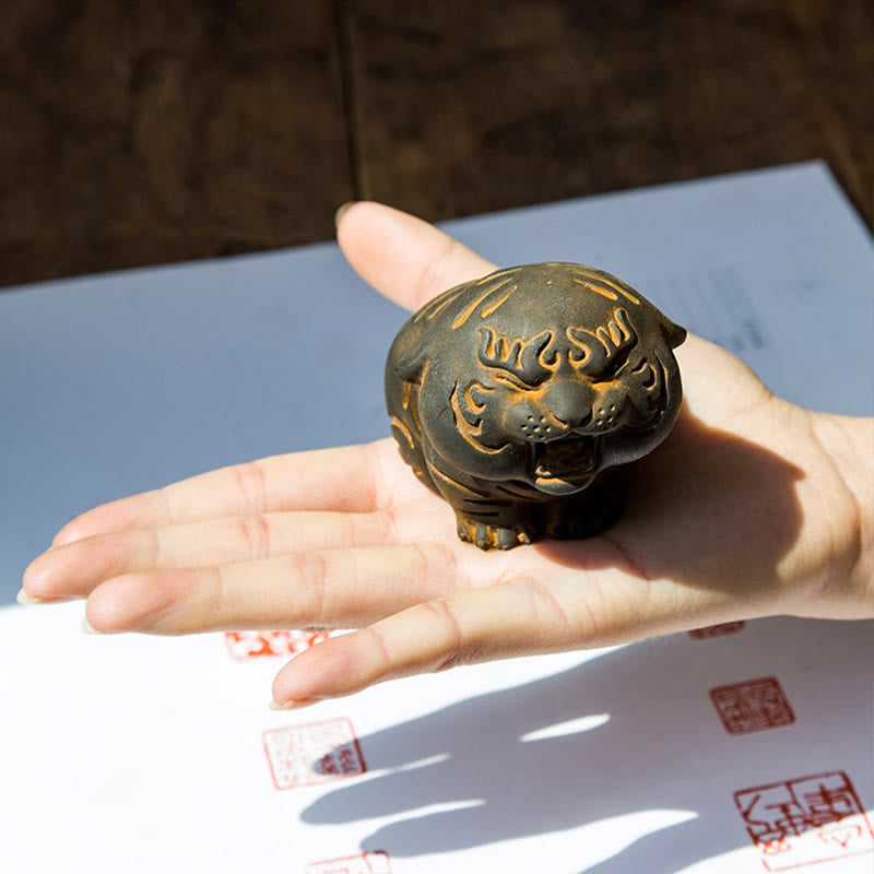 Buddha Stones Mini Cute Tiger Iron Powder Rust Cast Resin Statue Home Decoration - image 6