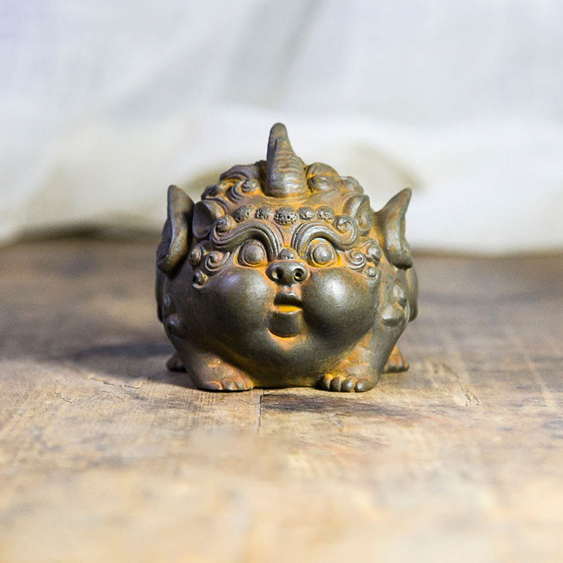 Buddha Stones Handmade Wealth PiXiu Iron Powder Rust Cast Resin Statue Home Decoration - image 1