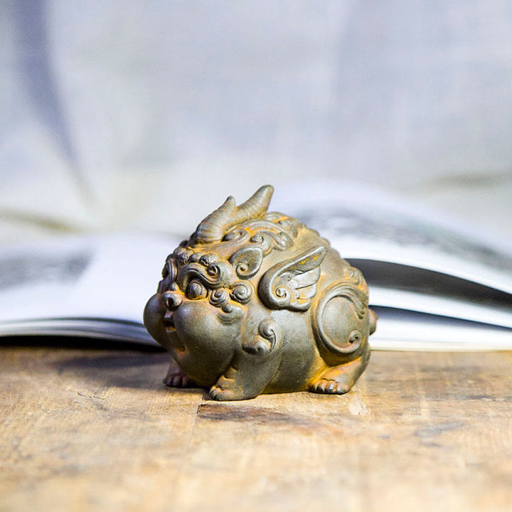 Buddha Stones Handmade Wealth PiXiu Iron Powder Rust Cast Resin Statue Home Decoration - image 3