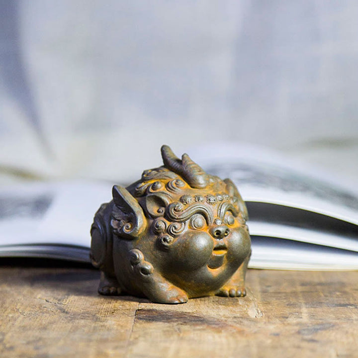 Buddha Stones Handmade Wealth PiXiu Iron Powder Rust Cast Resin Statue Home Decoration - image 2