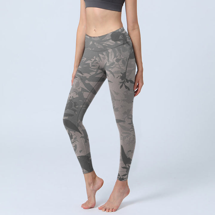 Buddha Stones Gray Leaves Print Gym Leggings Women's Yoga Pants - Gray - US18，UK/AU22，EU50 (4XL) - image 0