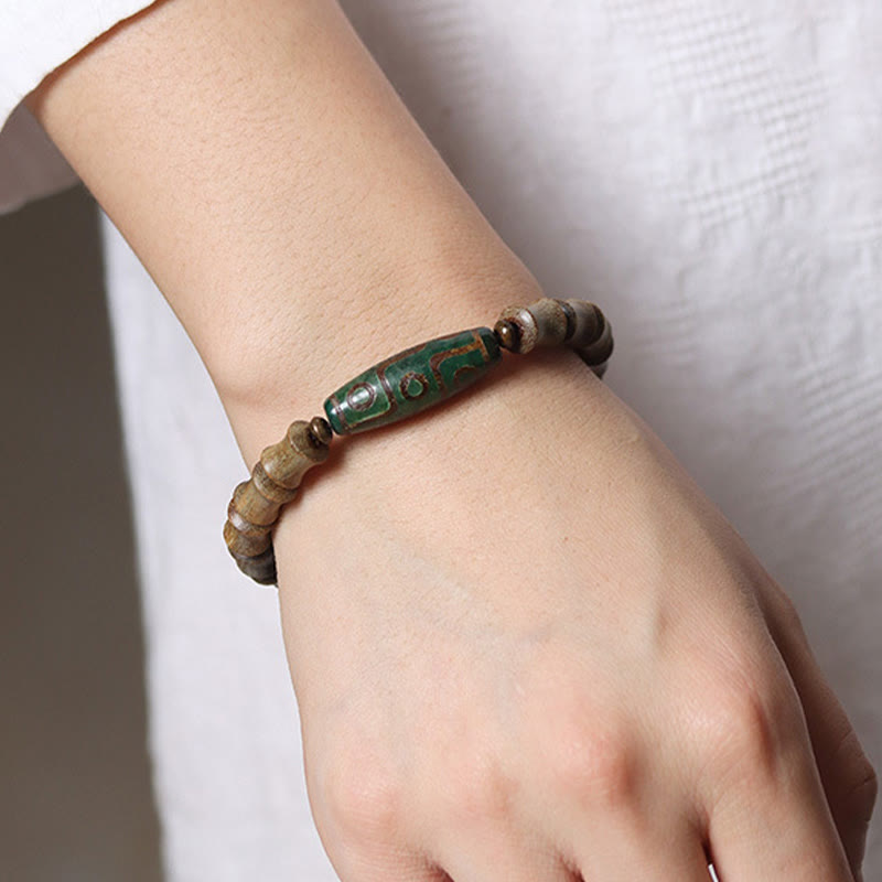 Buddha Stones Tibetan Nine-Eye Dzi Bead Green Sandalwood Peace Bracelet - image 8