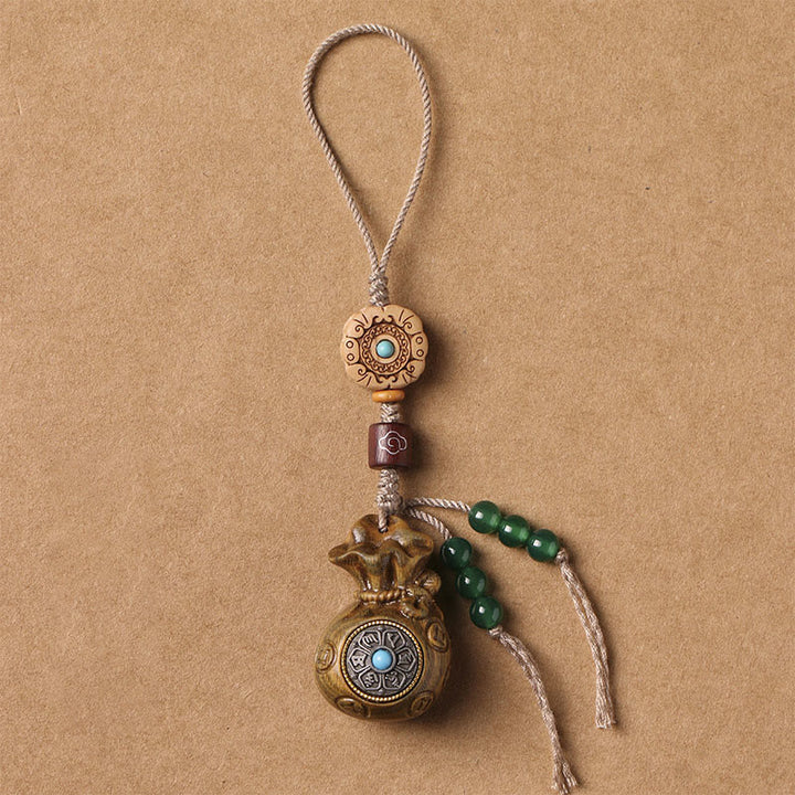 Buddha Stones Sandalwood Small Leaf Red Sandalwood Green Sandalwood Om Mani Padme Hum Calm Key Chain Phone Hanging Decoration - Green Sandalwood - Phone Hanging Decoration - image 8