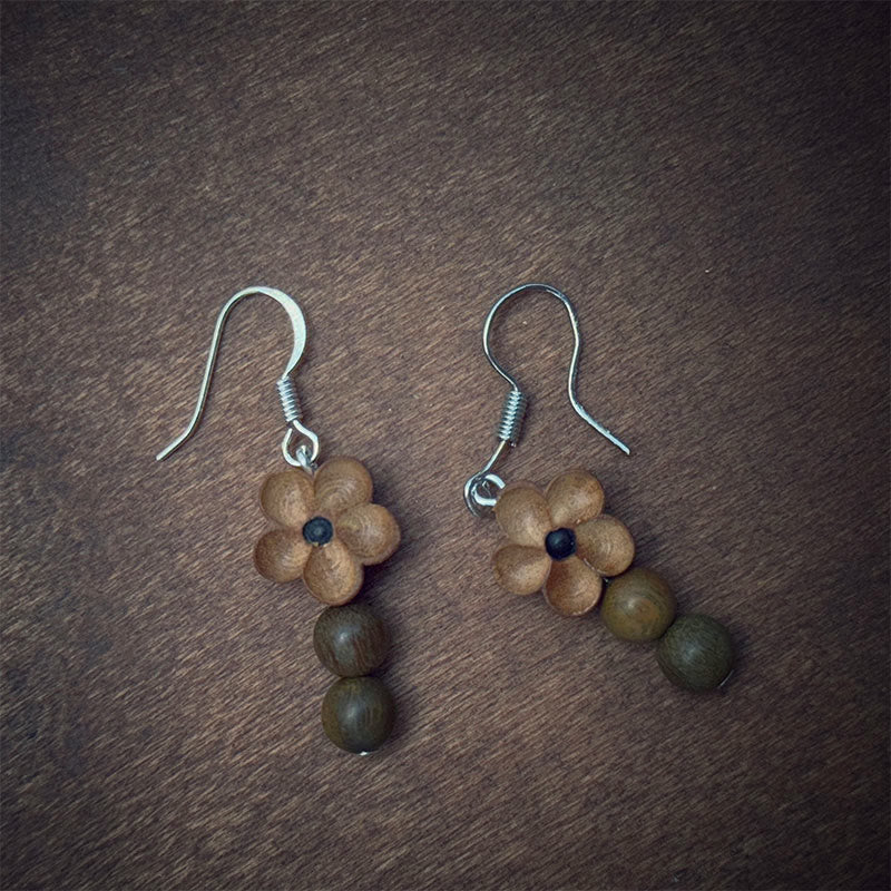 Buddha Stones 925 Sterling Silver Peach Wood Flower Green Sandalwood Luck Earrings - image 1