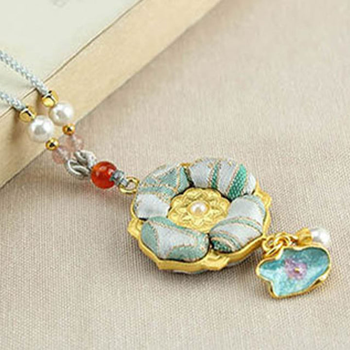 Buddha Stones Song Brocade Four-Leaf Clover Luck Necklace - image 15