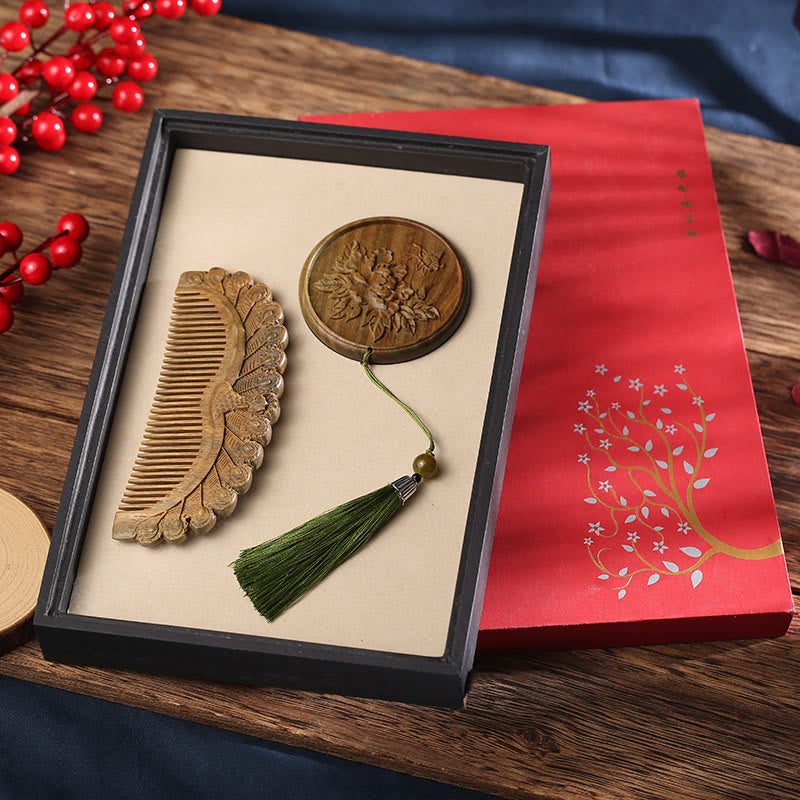 Natural Green Sandalwood Rosewood Lotus Flower Peacock Butterfly Engraved Soothing Comb - Green Sandalwood Peacock+Peony Round Mirror - image 0