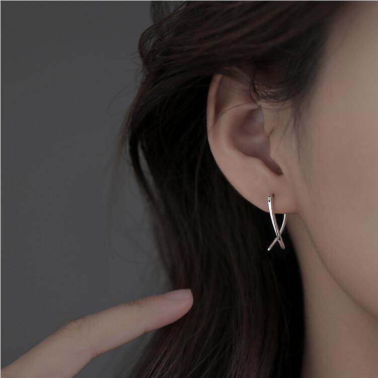 Geometric Cross Design Luck Hoop Earrings - image 2