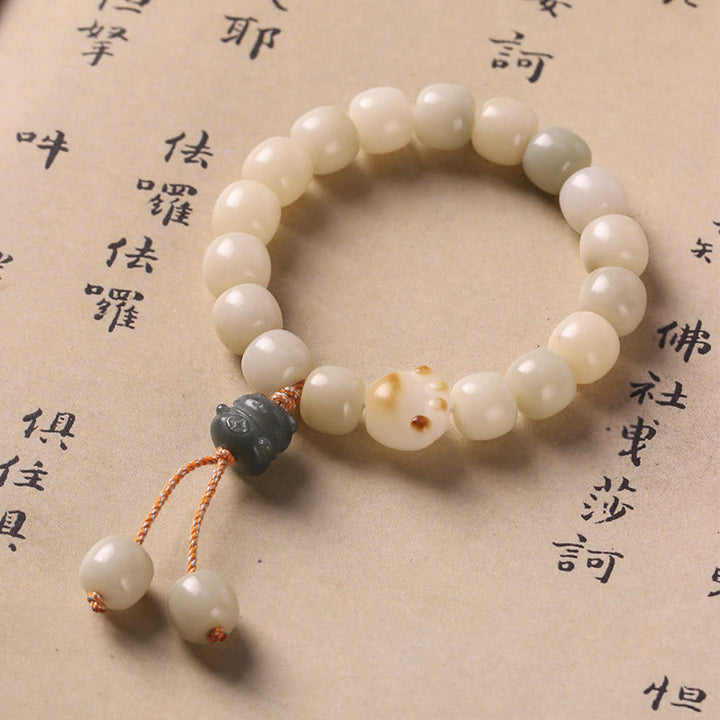 Buddha Stones Lucky Cat Bodhi Seed Cat Paw Peace Bracelet - Bodhi Seed Green Cat - image 0