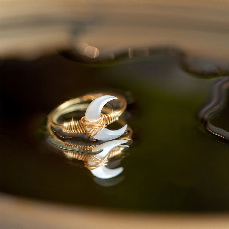 Buddha Stones Natural Tridacna Stone Moon 14K Gold Blessing Ring - White - 61~62mm - image 0