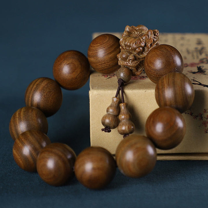 Buddha Stones Rosewood Green Sandalwood Small Leaf Red Sandalwood Dragon Carved Protection Bracelet - Green Sandalwood - image 3