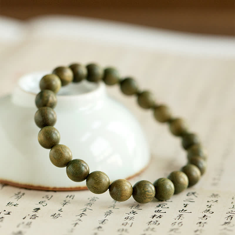 Buddha Stones Tibetan Green Sandalwood Soothing Cure Bracelet - image 1