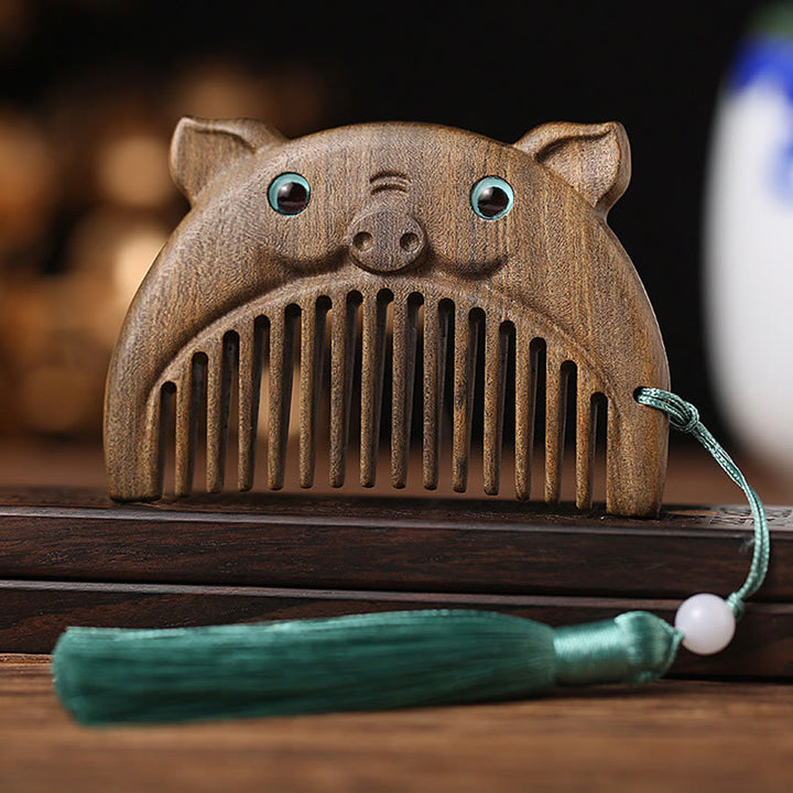Chinese Zodiac Green Sandalwood Peace Mini Portable Comb - Chacate Preto Wood - Pig - image 18