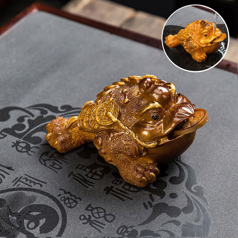 Buddha Stones Color Changing FengShui Wealth Lucky Frog Copper Coin Tea Pet Resin Figurine Decoration - Gold - 15.5*7.5cm - image 0