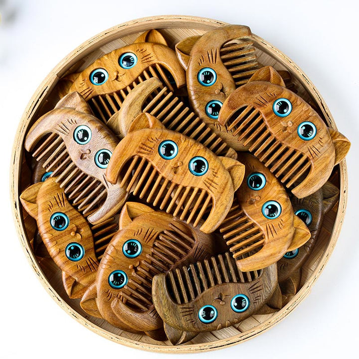 Buddha Stones Simple Cat Pattern Green Sandalwood Cure Portable Comb - Green Sandalwood Comb 6.8*4.2*1cm - image 0