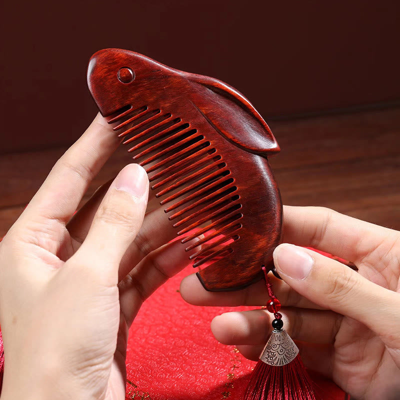 Small Leaf Red Sandalwood Cute Bunny Rabbit Sooth Comb With Gift Box - Small Leaf Red Sandalwood 125*65*12mm - image 0