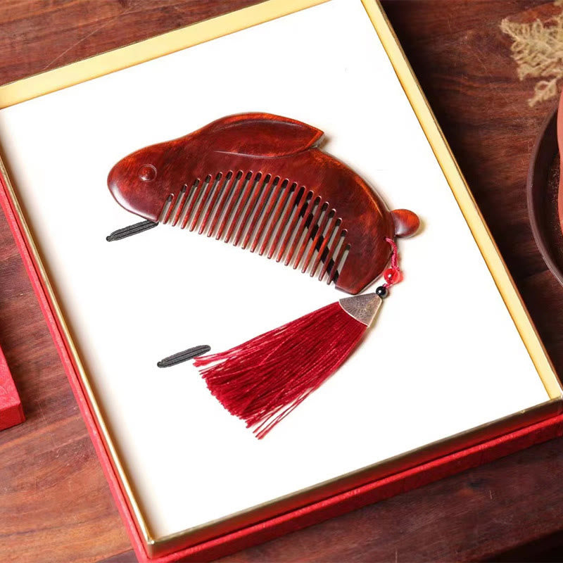 Small Leaf Red Sandalwood Cute Bunny Rabbit Sooth Comb With Gift Box - image 3