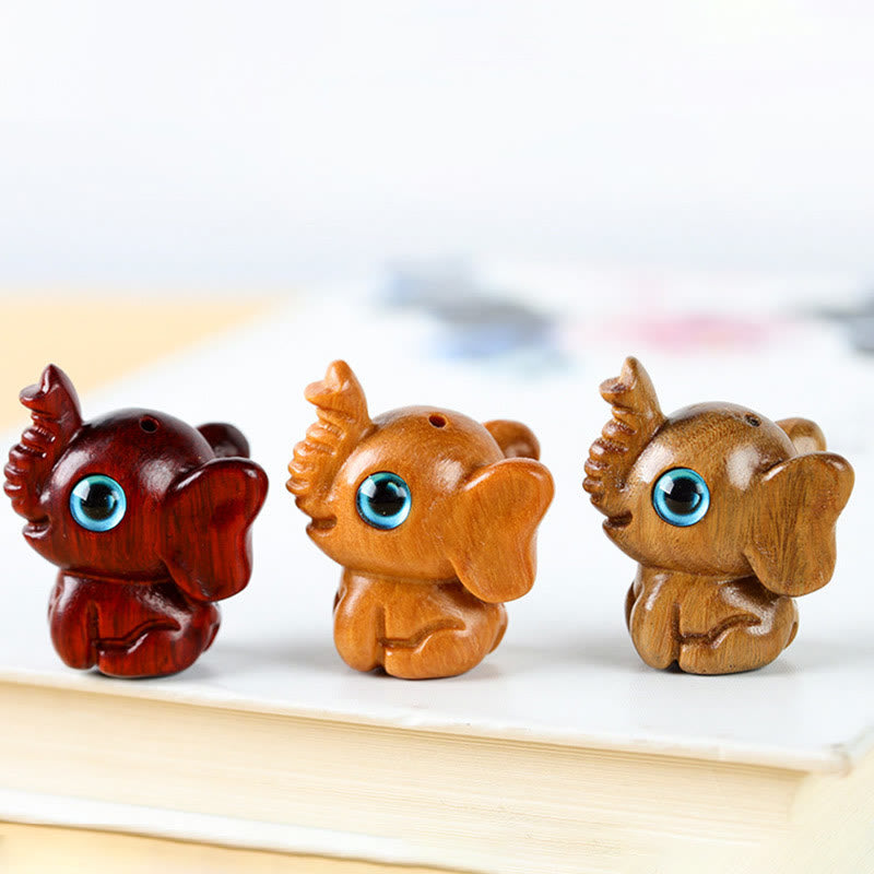 Buddha Stones Sandalwood Small Leaf Red Sandalwood Green Sandalwood Lucky Mini Elephant Carved Protection Decoration - image 1